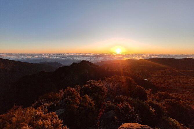 Sunrise Transfer to Hike Pico Areeiro to Pico Ruivo - Additional Details