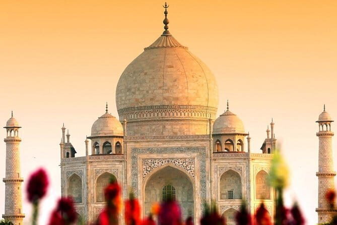 Sunrise Visit to the Taj Mahal and Agra Day Excursion from Delhi - Lunch at The Salt Cafe: Local Flavors