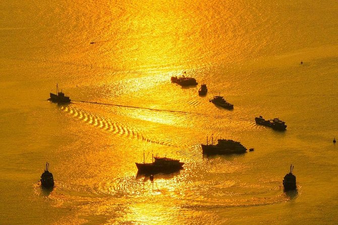 Sunset and Evening With Glowing Plankton With Cat Ba Local Adventure - Return to the Meeting Point to Conclude the Activity
