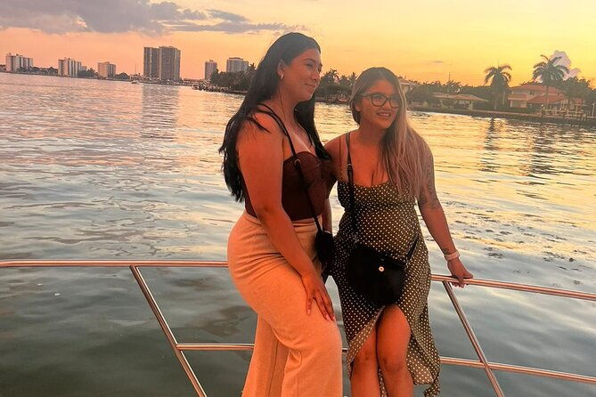 Sunset and Night Cruise of the Miami Bay Skyline on a Yacht - Good To Know