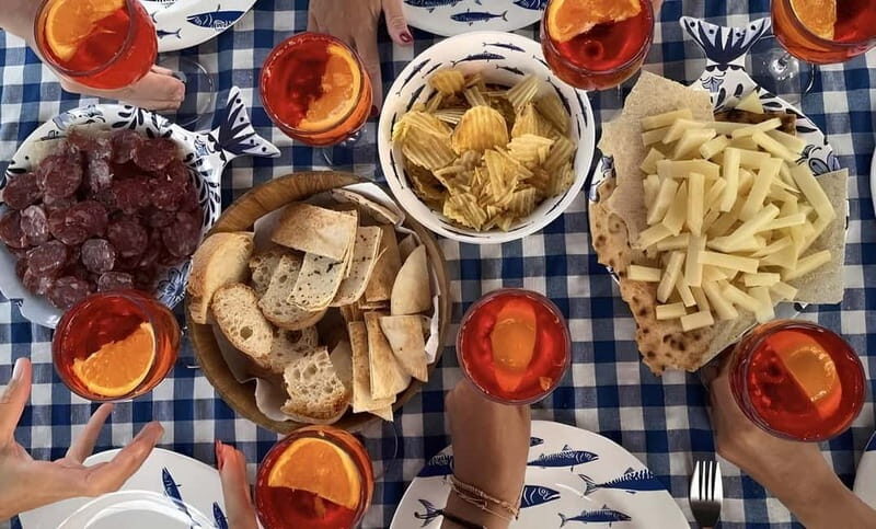 Sunset Apéritif on a 15m sailing boat - Frequently Asked Questions