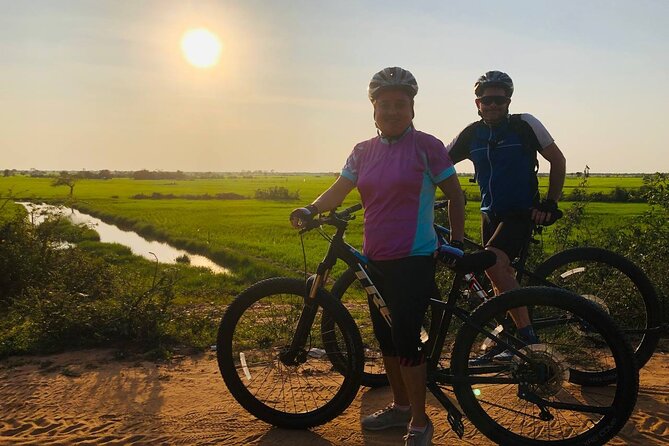 Sunset at Countryside - Tour Details