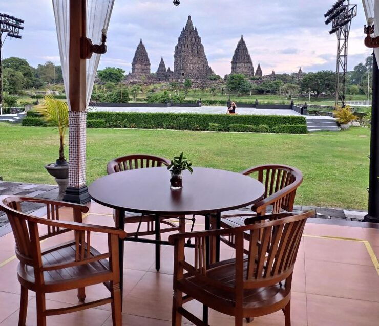 Sunset at Prambanan Temple & Ramayana Ballet Performance - Experience Highlights