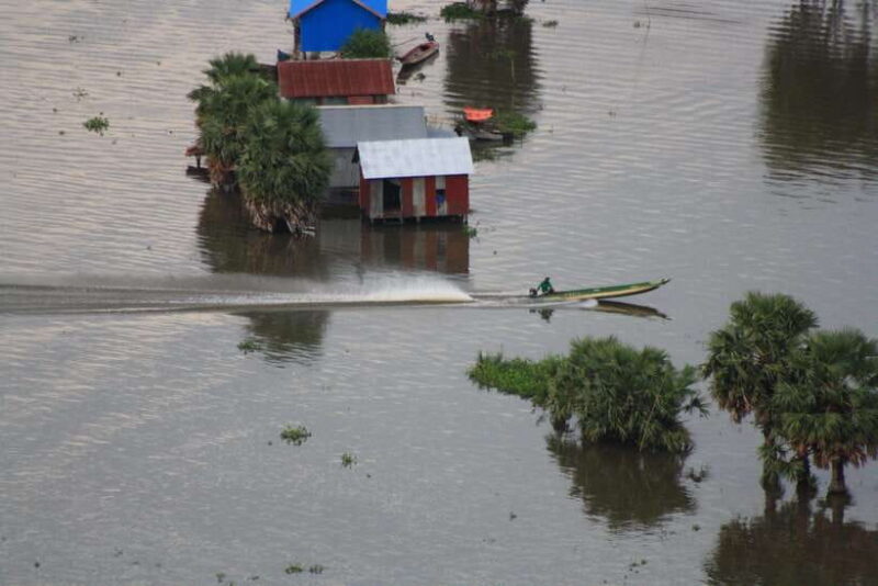 Sunset at the Floating Village on the Gigantic Lake - Good To Know