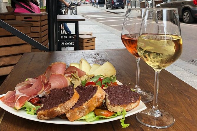Sunset Bike Tour in Milan With Aperitivo Included - Route and Landmarks Covered
