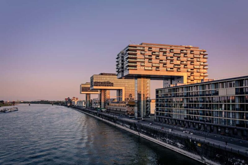 Sunset & Blue Hour Photography Photo walk through Cologne - What’s Included and What You Should Bring