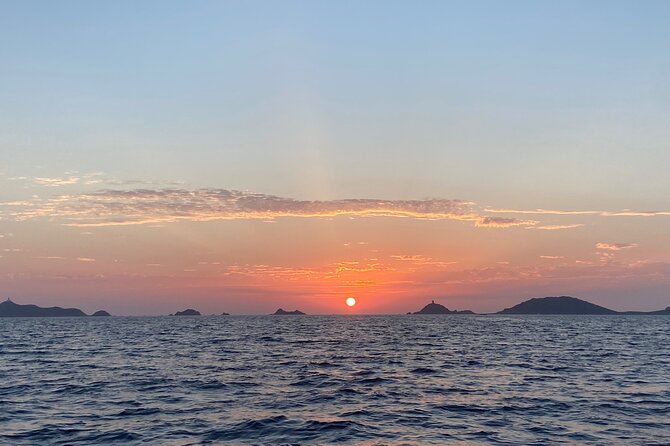 Sunset Boat Cruise With Aperitif at the Sanguinary Islands - Reviews and Ratings