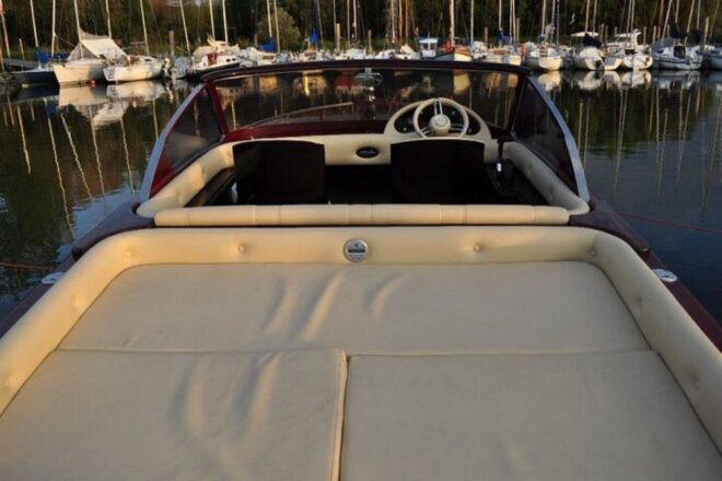 Sunset Boat Ride at Lake Trasimeno With Aperitif or Dinner - Booking Details