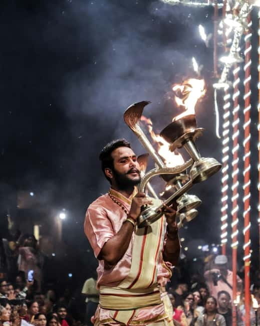 Sunset Boat Ride with Evening Aaarti ceremony varanasi - Good To Know