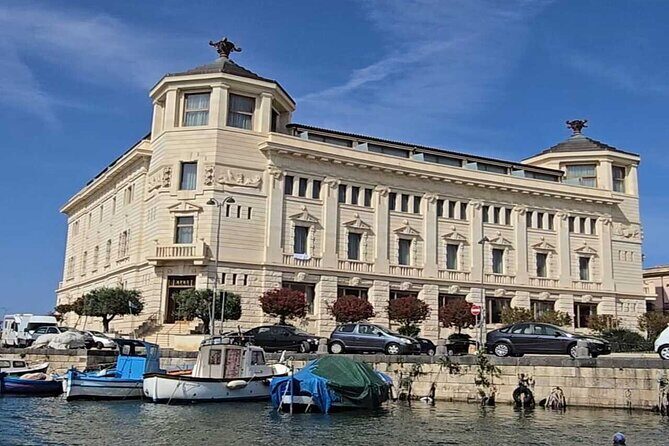 Sunset Boat Tour in Syracuse - Good To Know
