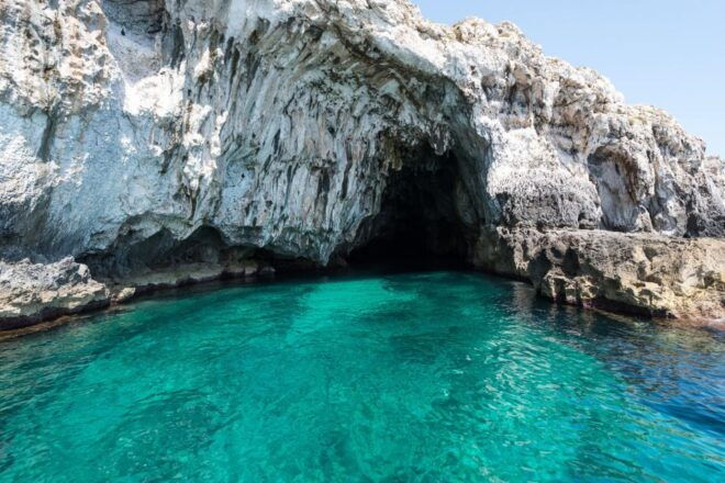 Sunset Boat Tour of Ortigia Island and Marine Caves - Reservation Details