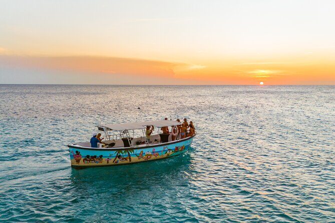 Sunset Boat Trip in the Spanish water and coastline of Curacao - Good To Know