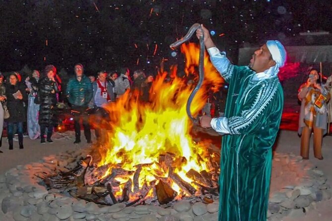 Sunset Camel Ride and Dinner in Agafay Desert - What to Bring