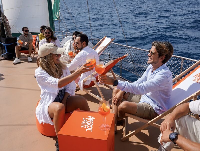 Sunset Catamaran Cruise in Barcelona with Live Music - Timing, check-in, and practical details