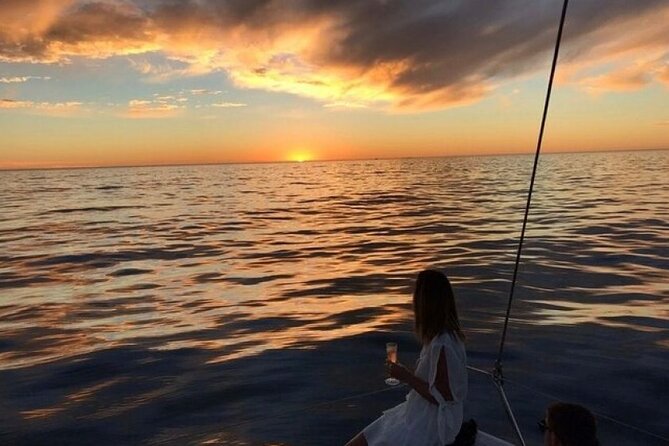 Sunset Champagne Cruise From Cape Town,Table Mountain,Bo-Kaap - Cruise Along Cape Towns Beautiful Coastline