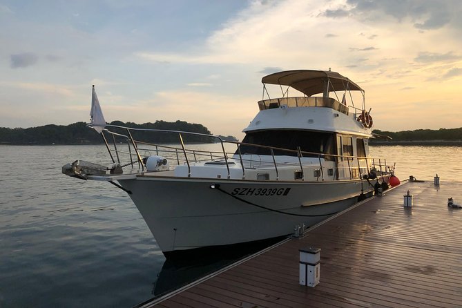 Sunset City Skyline Cruise With Welcome Drink - Booking Information