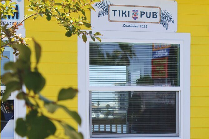 Sunset Cocktail Cruise at Crab Island - FAQ  