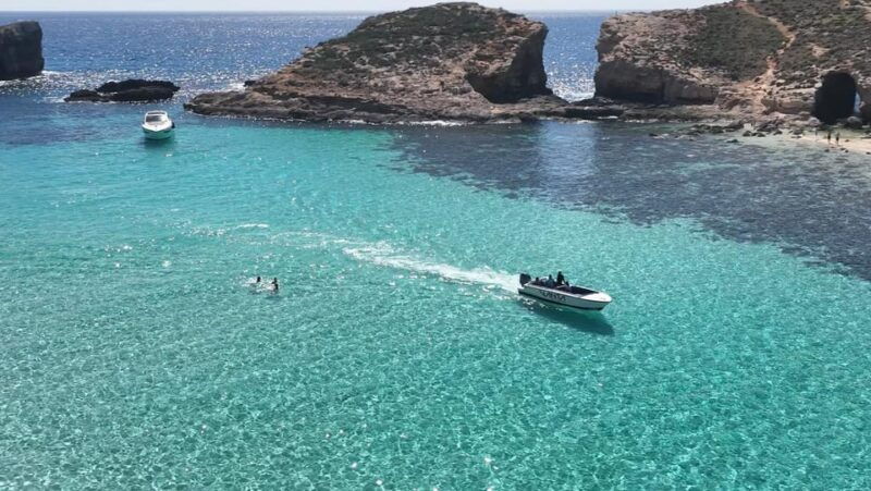 Sunset Comino Cruise & Swim Party! - The Social & Party Element