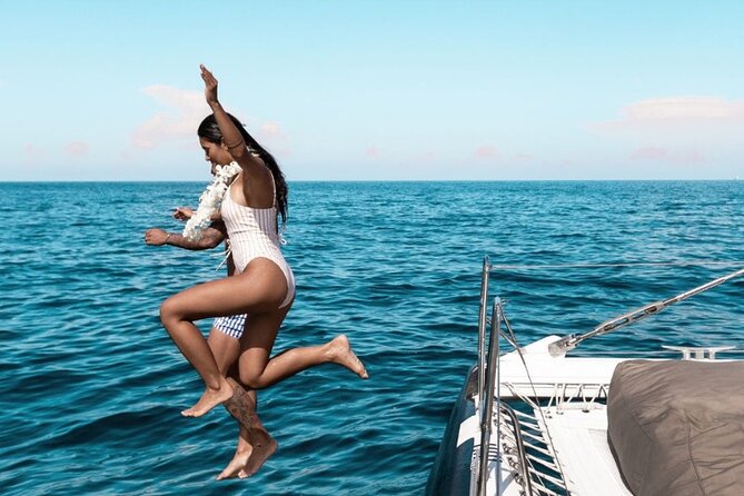 Sunset Cruise Dia Catamaran in Dia Island With Premium Menu - Activity Overview