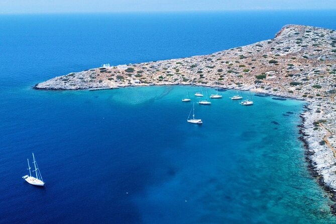 Sunset Cruise Dia Catamaran in Dia Island With Premium Menu - Meeting Point Details