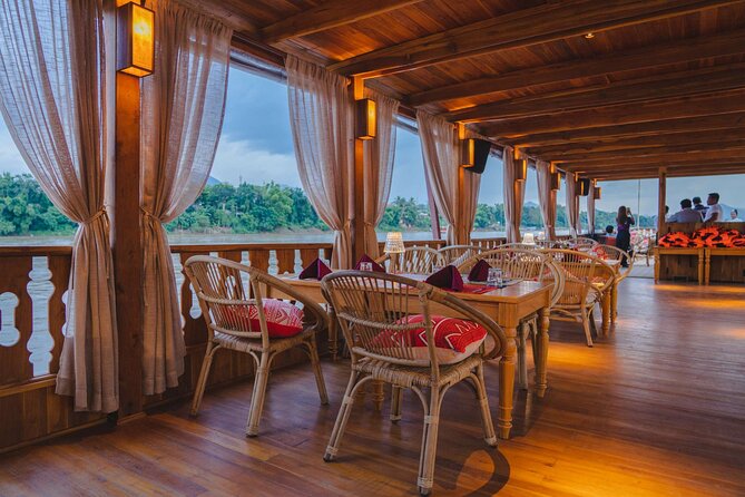 Sunset Cruise in Luang Prabang With Live Performance - Inclusions and Services