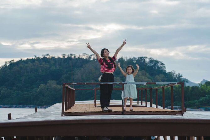 Sunset Cruise in Luang Prabang With Live Performance - Meeting Point and Start Time