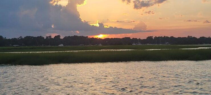 Sunset Cruise Leaving From Historic Isle of Hope Marina - Experience and Sightseeing