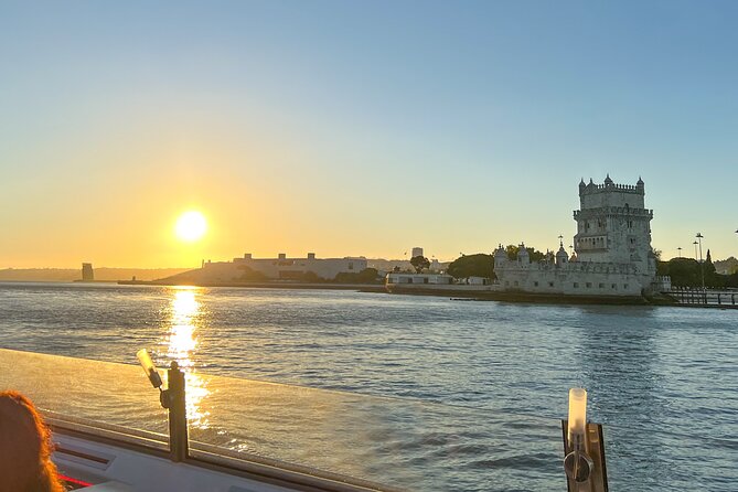 Sunset Cruise on Tagus River With Welcome Drink Included - Overview of the Sunset Cruise