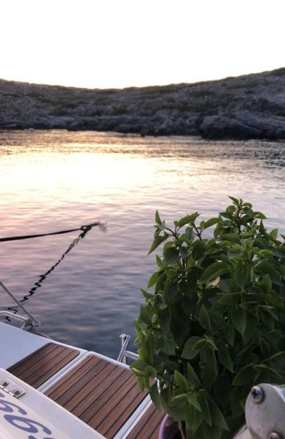 Sunset Cruise to Dia Island - Activity Details