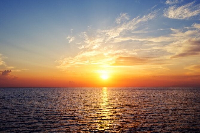 Sunset Dinner Cruise in Honolulu - Booking and Convenience