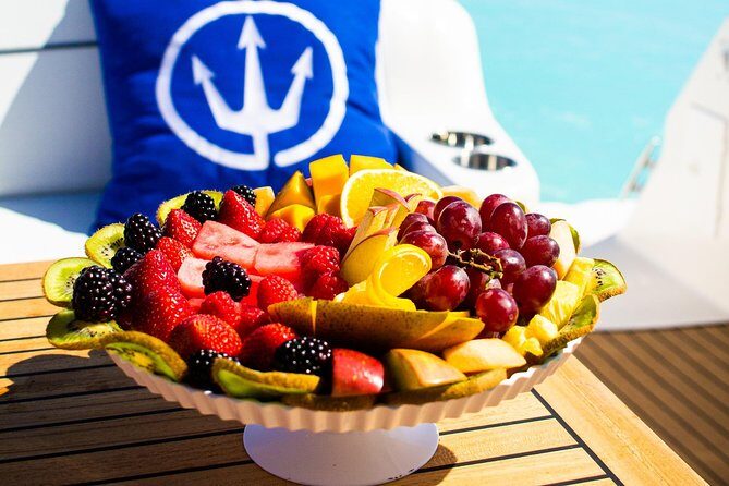 Sunset Dinner Cruise Private Group - The Itinerary: A Scenic Journey with Delicious Stops