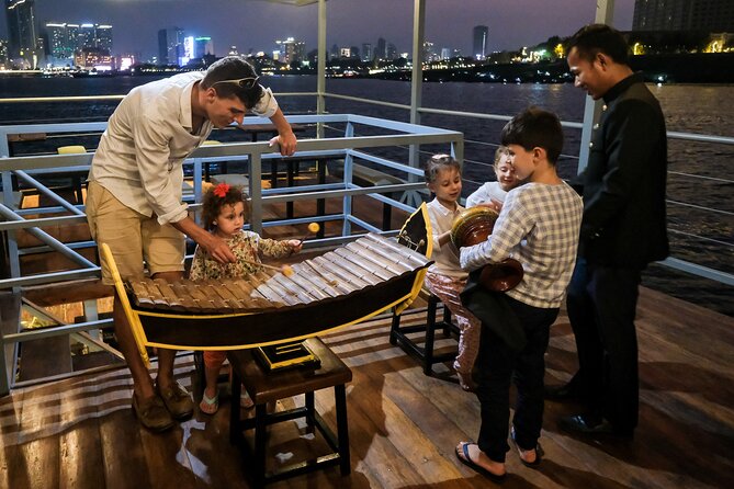 Sunset Dinner Cruises W/Live Music, 5&7pm; Free Pickup Available - Common Questions