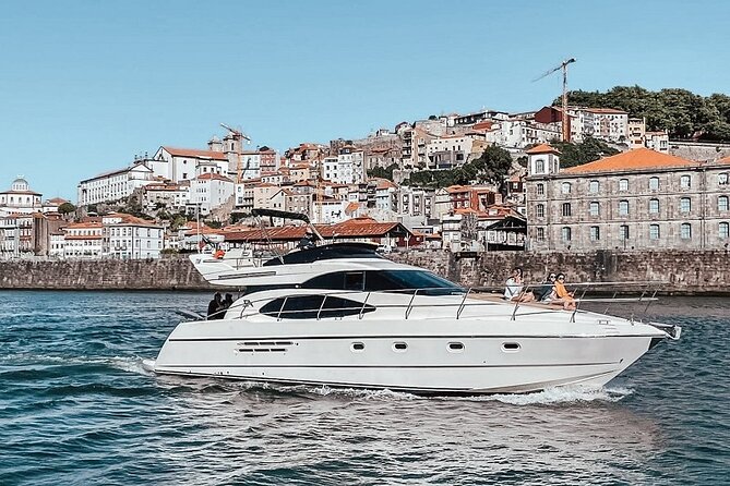 SUNSET EXPERIENCE 3H - Private Yacht Tour in the City of Porto - The Sum Up