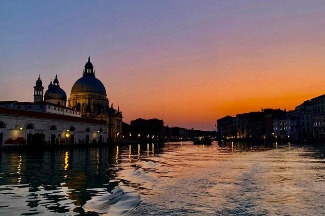 Sunset Gondola in Venice: Shared Gondola Ride - Meeting/Pickup