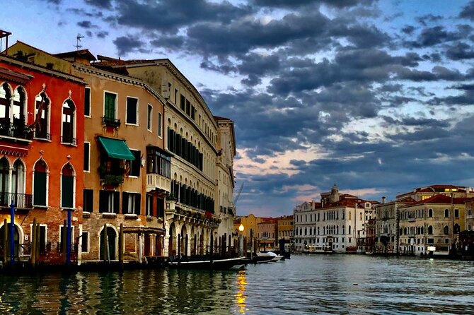 Sunset Gondola & Mysteries and Ghosts Walking Tour in Venice - Frequently Asked Questions