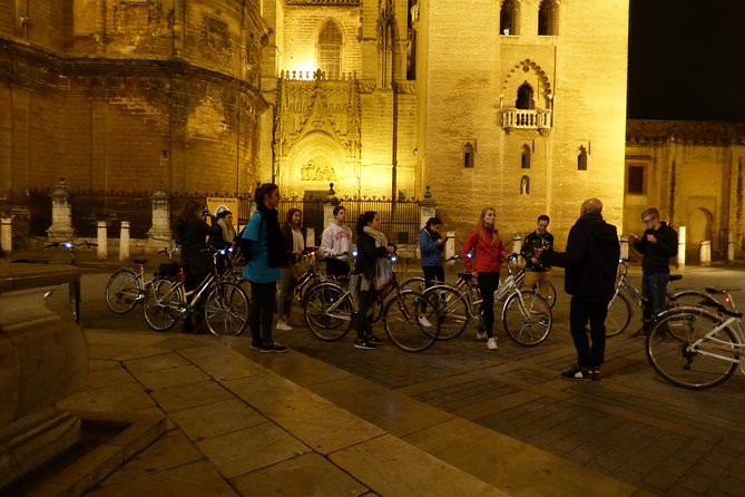 Sunset Guided Bike Tour in Seville - Tour Highlights and Positive Experiences