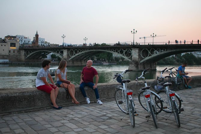 Sunset Guided Bike Tour in Seville - Private Tour Experience