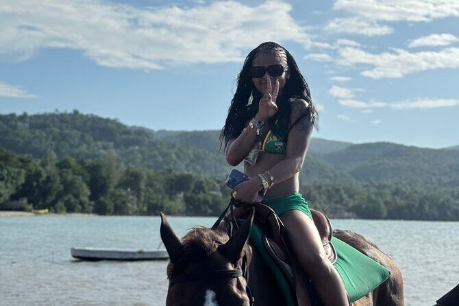 Sunset Horseback Riding and Swim Tour - FAQs