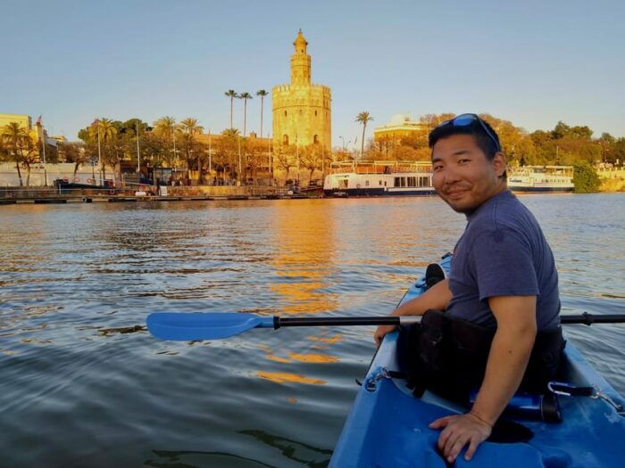 Sunset Kayak: Historic Seville, Triana and La Cartuja - Guided Kayaking Experience for All Skill Levels