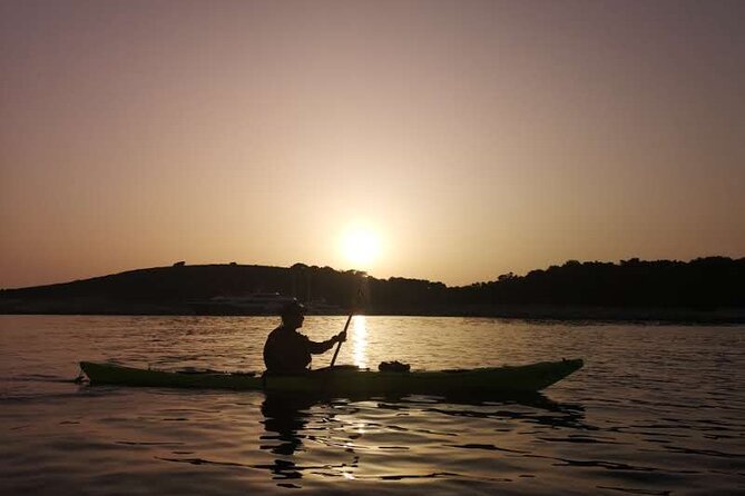 Sunset Kayak Tour in Hvar Town, Croatia - What to Bring