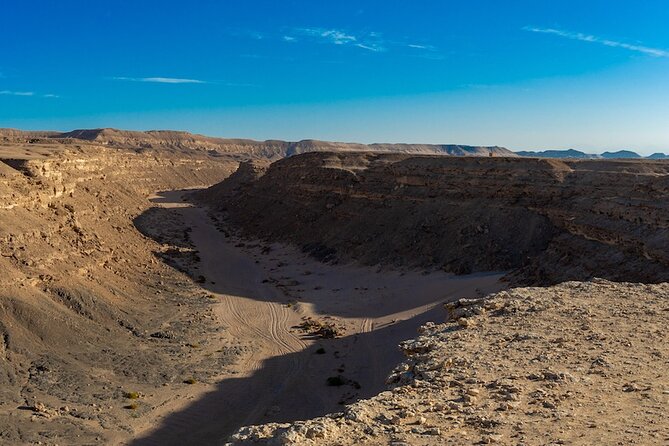 Sunset Luxury Experience to Dry Canyon Wadi Belli - Witness the Changing Colors of Twilight