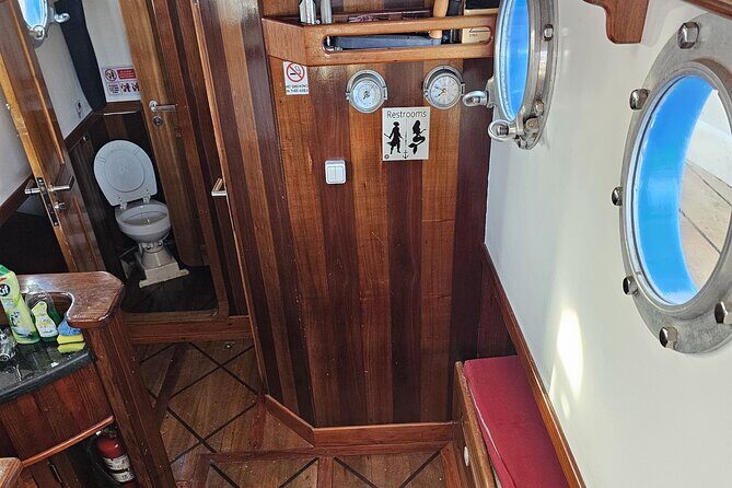 Sunset Negril: The ONLY Pirate Ship Cruise Ricks Cafe ALL RESORTS - FAQs