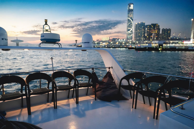 Sunset/Night Cruise of Victoria Harbour - Skyline Cruise (Unlimited Snacks Drinks+Photography+Live Tour Ambassador) - Comfort, weather and boarding