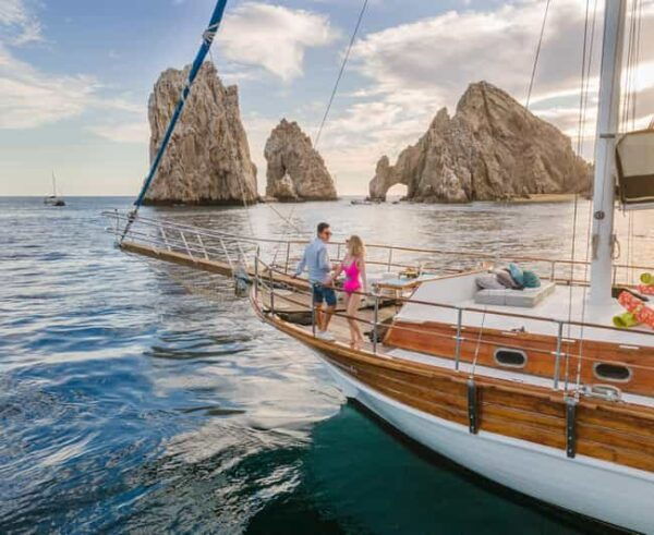 Sunset on a Sailboat + Dinner With Views of the Cabo Arch - Frequently Asked Questions