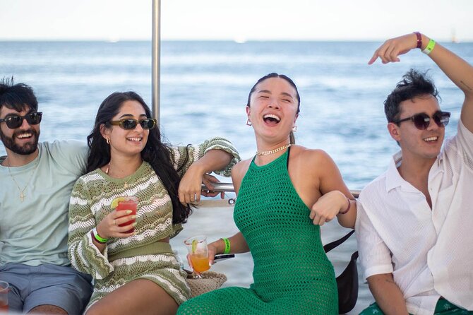Sunset Party Cruise in Los Cabos Aboard the Pez Gato - Traveler Photos and Reviews
