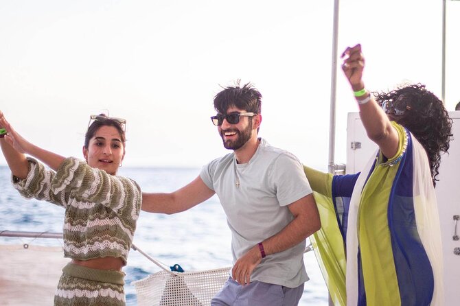 Sunset Party Cruise in Los Cabos Aboard the Pez Gato - Common Questions