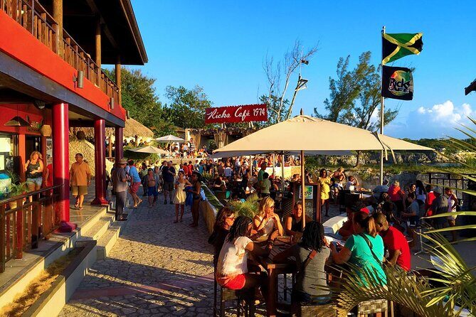 SUNSET PARTY CRUISE Rick's Cafe Ocean Coral / Eden Bay Guests - Who is This Tour Best For?