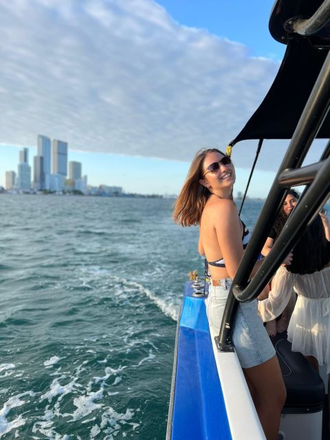 Sunset Party on the Bay While Sharing With Locals - Positive Feedback