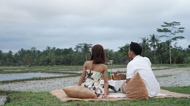 Sunset Picnic With Amora Ubud Boutique Villas - Guided Tour Insights