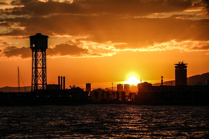 Sunset Private Sailing Experience in Barcelona up to 11 Guests - The Sum Up